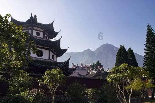 两会会客厅 | 北师大海口附校校长陆炳荣：将利用北师大（海口）教师协作创新基地提升海南师资力量