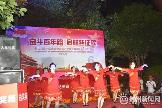 超奥特曼之战