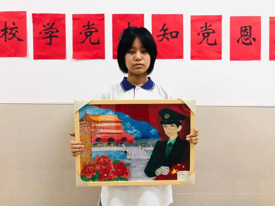 德国小伙来中国游玩，一上高铁就怒了：凭啥让我坐货车？游戏画面